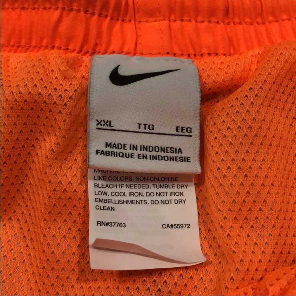 NIKE | Men’s Swim Trunks